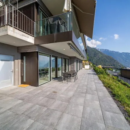 Modern 3bd With Superb & Mountain By Guestlee Daire