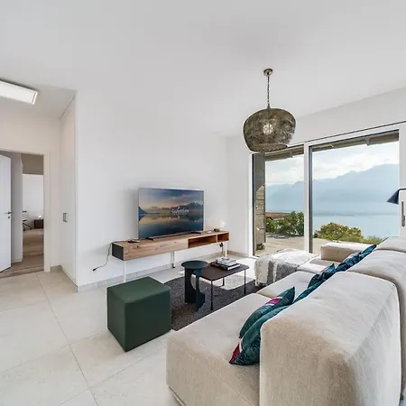 Daire Modern 3bd With Superb & Mountain By Guestlee Montrö