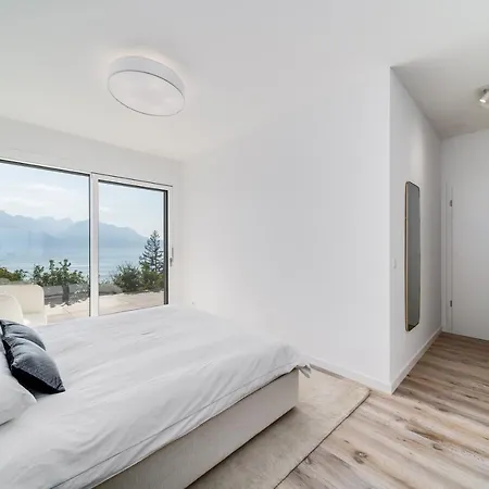 Modern 3bd With Superb & Mountain By Guestlee * Montreux